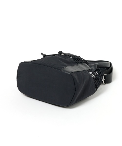 LAKOLE（ラコレ）の「メッシュコンビ巾着ショルダーバッグ / 633917（ショルダーバッグ・レディース・ブラック/ブラウン/ベージュ・FREE）」の9枚目の写真