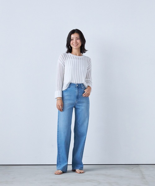 YANUK（ヤヌーク）の「Really Light ストレート"LILITH"（デニムパンツ・レディース・サックスブルー・27inch/26inch/24inch/23inch/22inch/21inch/25inch）」の2枚目の写真