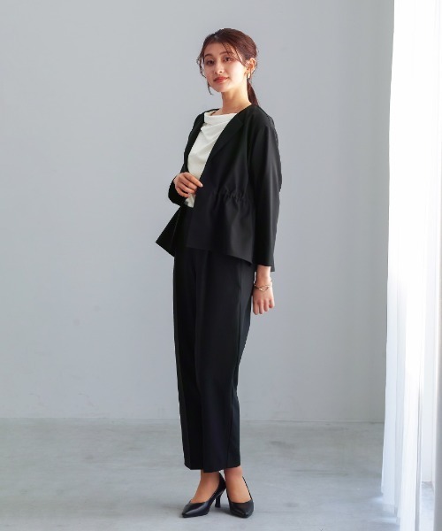 White Collection（ホワイトコレクション）の「【サステナブル素材】オックスシャンブレー・ソフトテーパードパンツ（その他パンツ・レディース・ライトグレー/ブラック・S/M/L）」の12枚目の写真