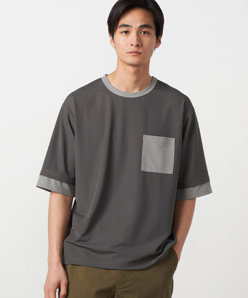 COMME CA ISM(コムサイズム)の「軽量スクエアジャカード フェイクレイヤードTシャツ(Tシャツ/カットソー・メンズ・グレー/ブラック/ネイビー・LARGE/MEDIUM)」の1枚目の写真