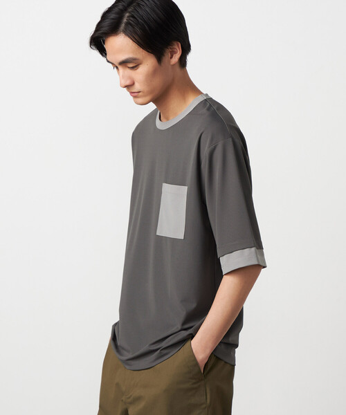 COMME CA ISM(コムサイズム)の「軽量スクエアジャカード フェイクレイヤードTシャツ(Tシャツ/カットソー・メンズ・グレー/ブラック/ネイビー・LARGE/MEDIUM)」の6枚目の写真