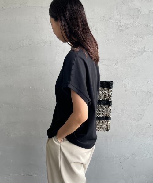 GYMPHLEX（ジムフレックス）の「[GYMPHLEX/ジムフレックス] ワンポイントロゴ刺繍 ノースリーブカットソー（Tシャツ/カットソー・レディース・ホワイト/ライトグリーン/ブラック・14）」の20枚目の写真