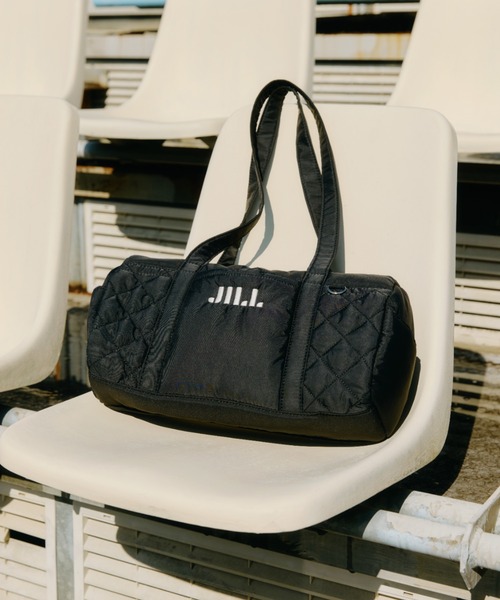 JILL by JILL STUART(ジルバイジルスチュアート)の「キルティングボストン(ボストンバッグ・レディース・ブラック/ホワイト/ピンク・FREE)」の4枚目の写真