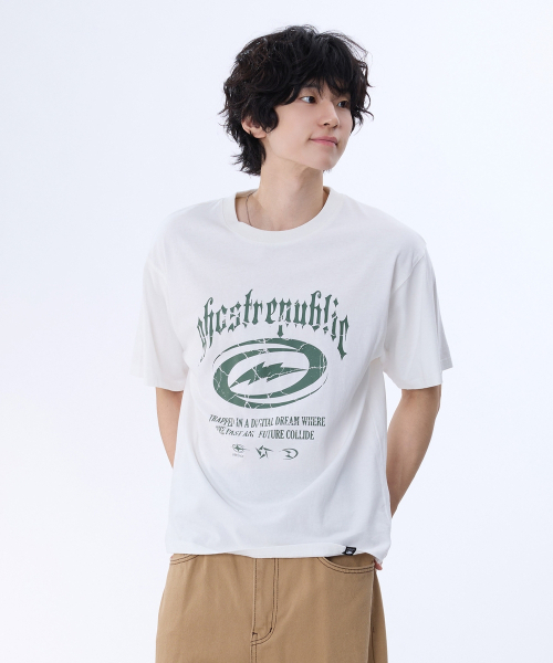GHOST REPUBLIC（ゴーストリパブリック）の「クラックグラフィックロゴピグメント半袖TシャツGT-382_アイボリー（Tシャツ/カットソー・レディース・アイボリー・LARGE/X-LARGE/XX-LARGE）」の2枚目の写真