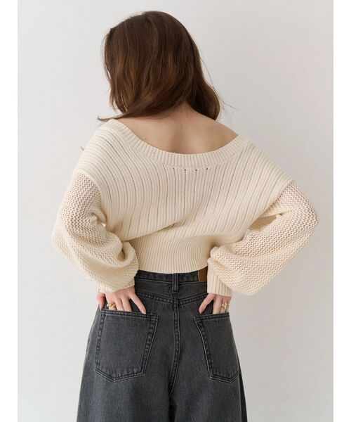 EVRIS（エヴリス）の「前後2WAYピグメントニットショートカーディガン　春服（カーディガン/ボレロ・レディース・ホワイト/ブルー/ブラック・FREE）」の6枚目の写真