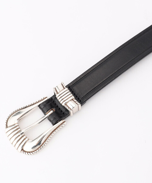 MONITALY(モニタリー)の「MONITALY/モニタリー Extended 1” Creased Belt(ベルト・メンズ・ブラック・LARGE)」の2枚目の写真