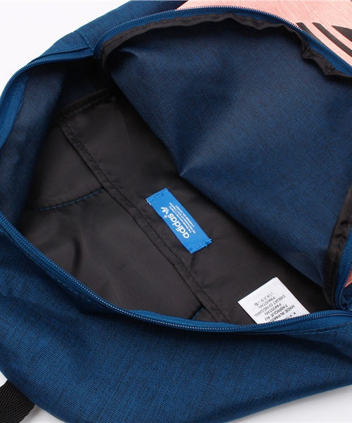 adidas Originals（アディダスオリジナルス）の「オリジナルス　リュック　バックパック　[CLASSIC BACKPACK AC]（バックパック/リュック・メンズ・ブルー/ピンク/レッド/パープル・FREE）」の10枚目の写真