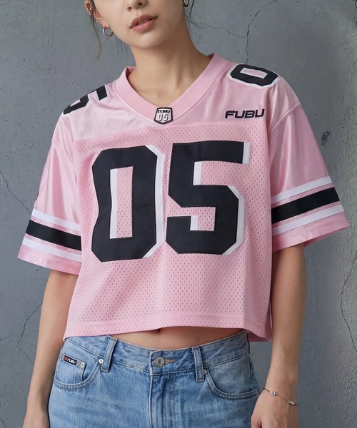 FUBU( フブ)の「【FUBU/フブ】SHORT GAME SHIRTS/レディース ショートゲームシャツ(Tシャツ/カットソー・レディース・ブラック/ピンク・FREE)」の2枚目の写真