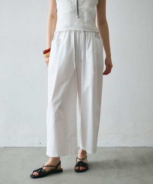 Trish(トリッシュ)の「メッシュストラップサンダル(サンダル・レディース・ゴールド/ブラック・LARGE/MEDIUM)」の12枚目の写真