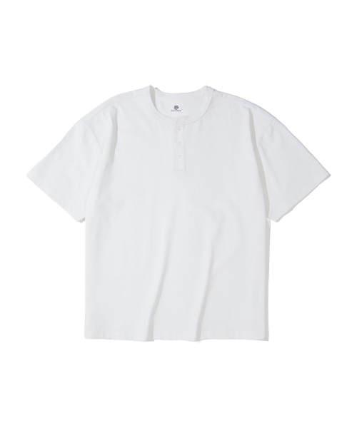 KALAPATTHAR(カラパタール)の「HENLEY NECK SHORT-SLEEVED T-SHIRT - WHITE(Tシャツ/カットソー・メンズ・その他・X-LARGE/MEDIUM/LARGE)」の4枚目の写真