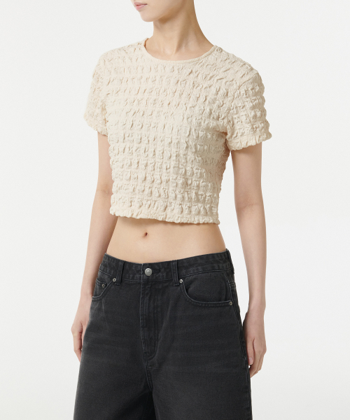 MUSINSA STANDARD WOMAN（ムシンサスタンダードウーマン）の「ウィメンズスモークドクロップTシャツ[クリーム]（Tシャツ/カットソー・レディース・その他・SMALL/MEDIUM/LARGE/X-SMALL）」の2枚目の写真