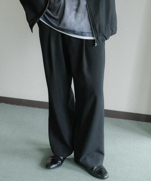 SENSE OF PLACE by URBAN RESEARCH（センスオブプレイスバイアーバンリサーチ）の「『UR TECH DRYLUXE』リネンライクワイドパンツ（その他パンツ・メンズ・ネイビー/パープル/ブラック・LARGE/MEDIUM）」の4枚目の写真