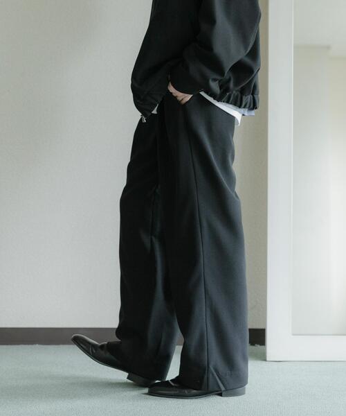 SENSE OF PLACE by URBAN RESEARCH（センスオブプレイスバイアーバンリサーチ）の「『UR TECH DRYLUXE』リネンライクワイドパンツ（その他パンツ・メンズ・ネイビー/パープル/ブラック・LARGE/MEDIUM）」の8枚目の写真