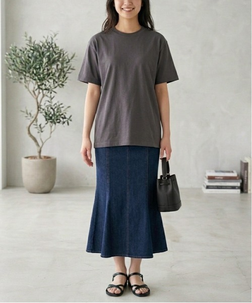 NEWTRAL PRODUCTS(ニュートラルプロダクツ)の「【NEWTRAL/ニュートラル】5.6oz半袖無地Tシャツ ユニセックス(Tシャツ/カットソー・レディース・ベージュ/ネイビー/ロイヤルブルー/ライトアッシュグレー/レッド/チャコールグレー/杢グレー/ダークグリーン/サックスブルー/スモークピンク・SMALL/MEDIUM/LARGE/X-LARGE)」の13枚目の写真