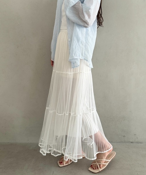 MYMOOD.(マイムード)の「細プリーツチュールレイヤードロングスカート(スカート・レディース・ホワイト/ブラック/アイボリー・FREE)」の11枚目の写真