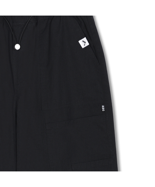 AOG PROJECT(エイオージープロジェクト)の「シグネチャーカーゴパンツ(ブラック)(その他パンツ・メンズ・ブラック・LARGE/X-LARGE)」の12枚目の写真