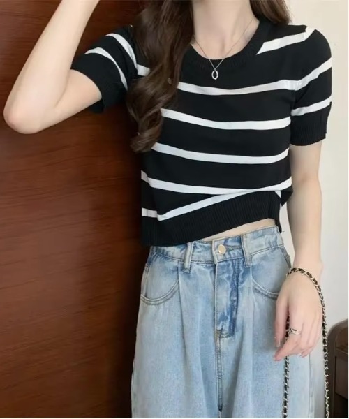 tunee（チュニー）の「レディース ショート丈ニット(BDS)（Tシャツ/カットソー・レディース・ベージュ/ネイビー/グリーン/ブラック・FREE）」の10枚目の写真