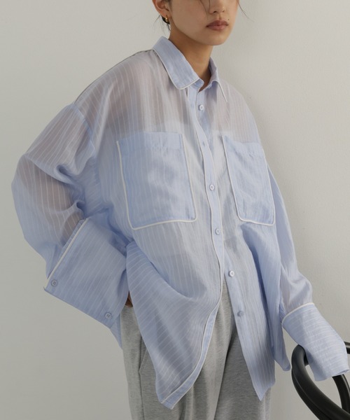 hellam(へラム)の「配色パイピング オーバーサイズシアーシャツ(Tシャツ/カットソー・レディース・ホワイト/ブルー/イエロー/ブラウン・FREE)」の3枚目の写真