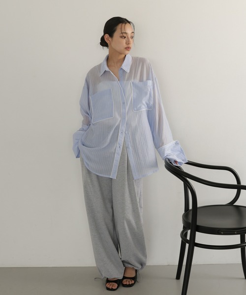 hellam(へラム)の「配色パイピング オーバーサイズシアーシャツ(Tシャツ/カットソー・レディース・ホワイト/ブルー/イエロー/ブラウン・FREE)」の18枚目の写真