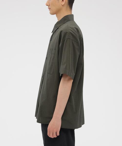 MHL.(エムエイチエル)の「YARN DYED COTTON VOILE(シャツ/ブラウス・メンズ・カーキ/ブルー・MEDIUM/LARGE/SMALL)」の9枚目の写真