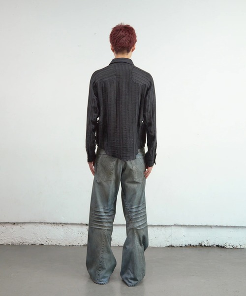 NVRFRGT（ネヴァーフォーゲット）の「3D TWISTED WIDE LEG JEANS（デニムパンツ・メンズ・インディゴブルー・1/2/3）」の5枚目の写真