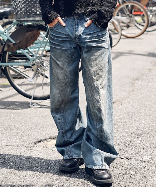 NVRFRGT（ネヴァーフォーゲット）の「3D TWISTED WIDE LEG JEANS（デニムパンツ・メンズ・インディゴブルー・1/2/3）」の10枚目の写真