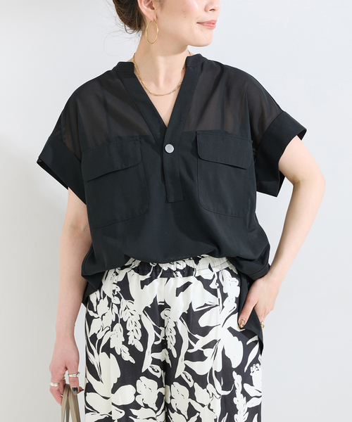 B.C STOCK(ベーセーストック)の「手洗い可 / スタンドスキッパーチュニックシャツ(シャツ/ブラウス・レディース・ホワイト/ホワイト系その他/ブラック/ライトブルー・FREE)」の3枚目の写真