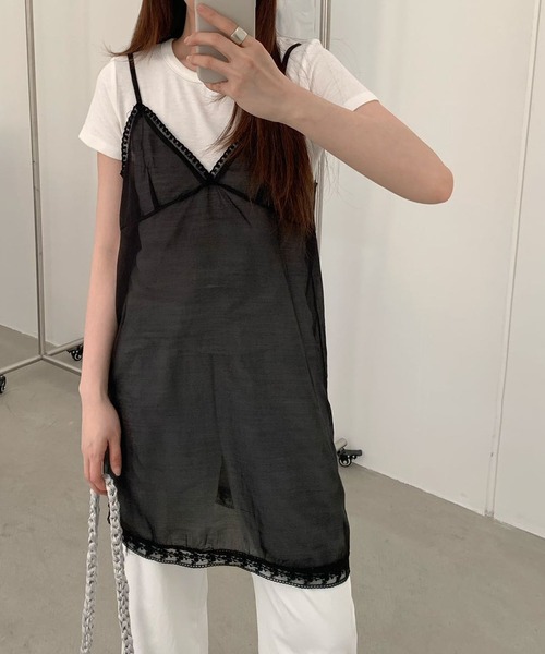 Chiina（チーナ）の「Chiina / レースデザインキャミチュニック（キャミソール・レディース・ブラック/ホワイト・FREE）」の11枚目の写真