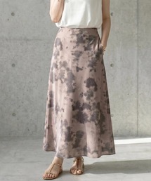 柄サテンロングスカート