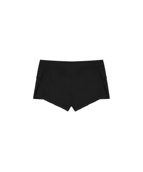 41PRAY（サイルプレイ）の「Big Pocket Frill Shorts / Black（その他パンツ・レディース・ブラック・1/2）」の2枚目の写真
