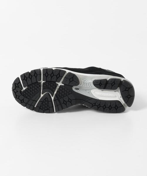 NEW BALANCE(ニューバランス)の「NEW BALANCE 2002 GORE-TEX(スニーカー・メンズ・ブラック・30/29/28.5/28/27.5/27/26.5/26)」の5枚目の写真