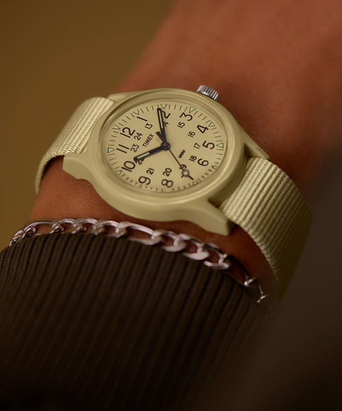 TIMEX(タイメックス)の「TIMEX Original Camper tx-tw2y19800(アナログ腕時計・レディース・アイボリー・FREE)」の5枚目の写真