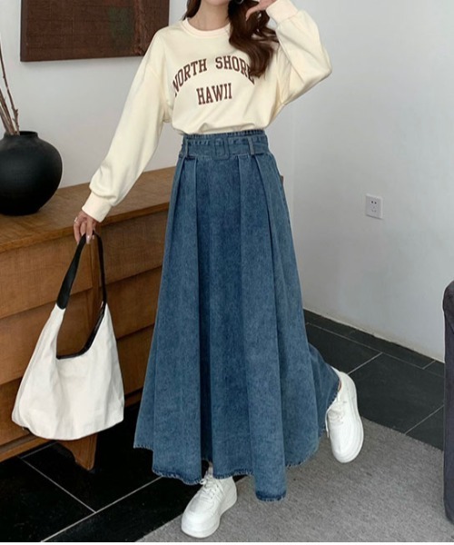 &soiree(アンドソワレ)の「ウエストベスト付きフレアデニムスカート(デニムスカート・レディース・インディゴブルー/ブルー・FREE)」の3枚目の写真