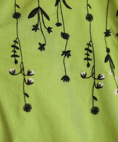 Emago(イマゴ)の「EMAGO 花降る刺繍シャツ 長袖(シャツ/ブラウス・レディース・グリーン/ホワイト・FREE)」の17枚目の写真