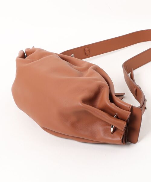 Scrap Book（スクラップブック）の「【BONASTRE】RING CROSSBODY S（ショルダーバッグ・レディース・ブラウン・FREE）」の3枚目の写真