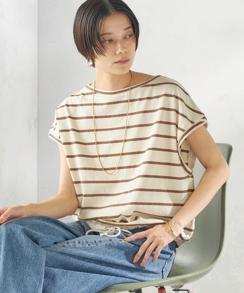 SHIPS(シップス)の「マルチ ボーダー 裾 ドロスト プルオーバー(Tシャツ/カットソー・レディース・ブラウン/ナチュラル/ベージュ系・ONE SIZE)」の3枚目の写真