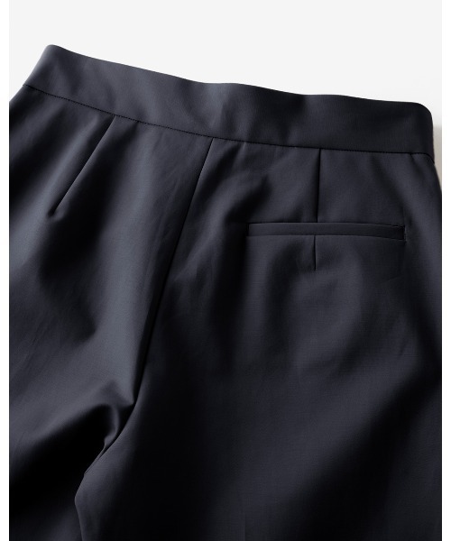 DoCLASSE( ドゥクラッセ)の「ストレッチダブルクロス・スティックパンツ69cm(その他パンツ・レディース・ホワイト/ベージュ/レッド/ネイビー・11/13/15 /17/9/7)」の19枚目の写真