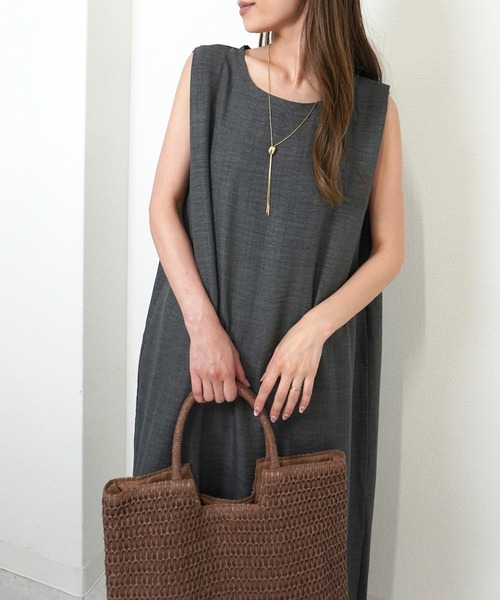 gossara（ゴサラ）の「【体型カバーも叶う】楊柳タックショルダータンクワンピース（Tシャツ/カットソー・レディース・チャコールグレー/グレー/ベージュ・FREE）」の7枚目の写真