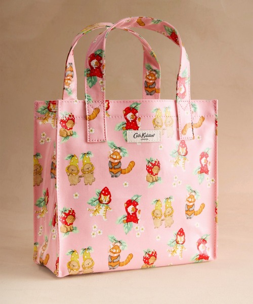 Cath Kidston(キャスキッドソン)の「スモール ブックバッグ Friendly Fruit(ハンドバッグ・レディース・ピンク・FREE)」の2枚目の写真