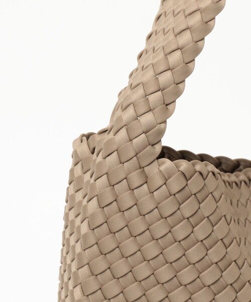 Demi-Luxe BEAMS（デミルクス ビームス）の「NAGHEDI / Nomad Medium Hobo ショルダーバッグ（トートバッグ・レディース・ブラウン/ベージュ・ONE SIZE）」の8枚目の写真