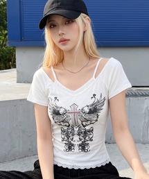 A'GEM/9 × .kom 『.KOM/ドットケーオーエム』Cross Bejeweled Off-Shoulder Short Sleeve T-Shirt/クロスビジューオフショルダー半袖Tシャツ