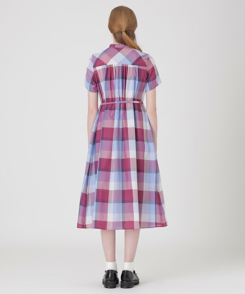 BLUE LABEL CRESTBRIDGE(ブルーレーベルクレストブリッジ)の「【一部店舗限定】クレストブリッジチェックカラミクロスドレス(ワンピース・レディース・ワイン/イエロー系その他2・36/38/40)」の4枚目の写真