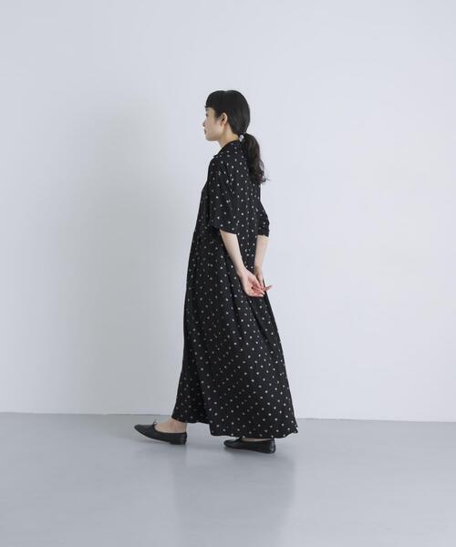 かぐれ（カグレ）の「『2サイズ展開』レーヨンモノトーンプリントワンピース（ワンピース・レディース・ブラック・0/1）」の7枚目の写真