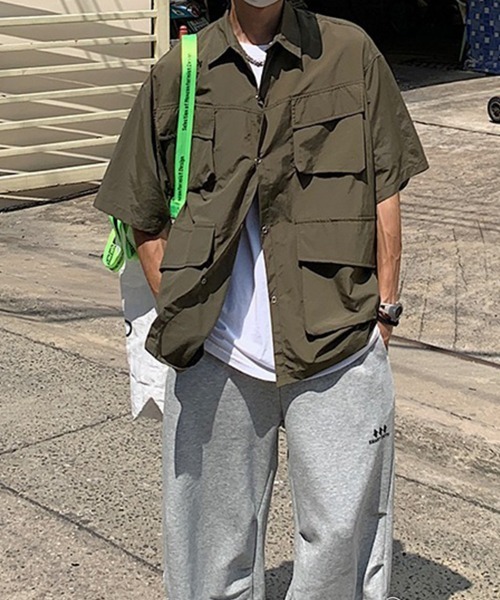 KELVIN(ケルヴァン)の「Field Pocket Shirt フィールドポケットシャツ(シャツ/ブラウス・メンズ・カーキ/ホワイト・LARGE/MEDIUM)」の4枚目の写真