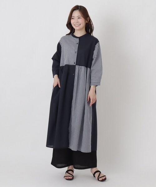 one'sterrace(ワンズテラス)の「チェック柄 コンビ前開き8分袖ワンピース(ワンピース・レディース・ネイビー系5/ダークブラウン系8/グレー系4・02)」の17枚目の写真