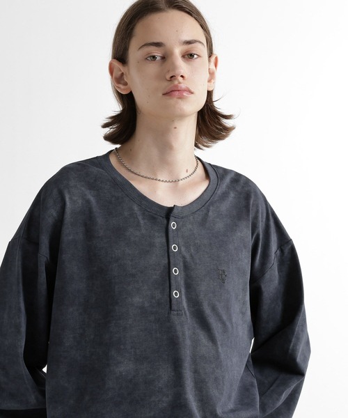 HARE(ハレ)の「HAロゴヘンリ-ネックカット(HARE)(Tシャツ/カットソー・メンズ・ホワイト/ブラック/ネイビー/グレー・SMALL/MEDIUM)」の1枚目の写真
