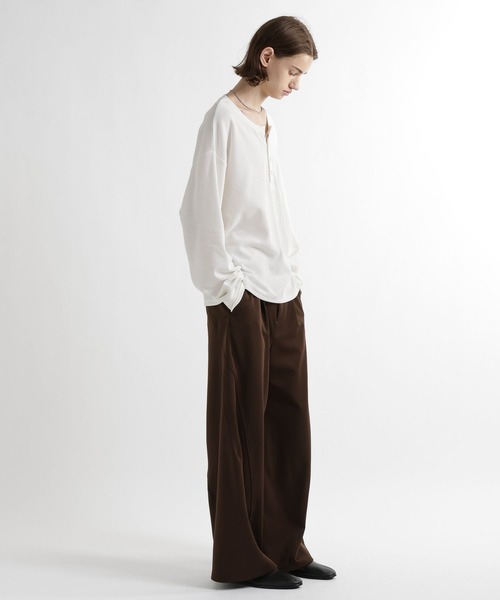 HARE(ハレ)の「HAロゴヘンリ-ネックカット(HARE)(Tシャツ/カットソー・メンズ・ホワイト/ブラック/ネイビー/グレー・SMALL/MEDIUM)」の8枚目の写真