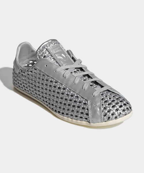 adidas(アディダス)の「スタンスミス ロープロ / STAN SMITH LO PRO / アディダスオリジナルス adidas Originals(スニーカー・レディース・シルバー・24.0cm/23.0cm/23.5cm/25.0cm/25.5cm/26.5cm/26.0cm/22.5cm/22.0cm/27.0cm/27.5cm/24.5cm/29.0cm/28.5cm/28.0cm)」の2枚目の写真