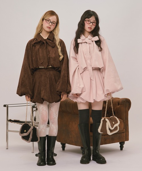 loin nuit(ロワンニュイ)の「boa hand bag / ボアハンドバッグ(ハンドバッグ・レディース・ブラウン/ブラック・FREE)」の4枚目の写真