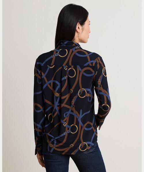 LAUREN RALPH LAUREN(ローレン ラルフ ローレン)の「ベルティングプリント ストレッチ ジャージー シャツ(シャツ/ブラウス・レディース・ネイビー系1・L/XS/S/M)」の4枚目の写真